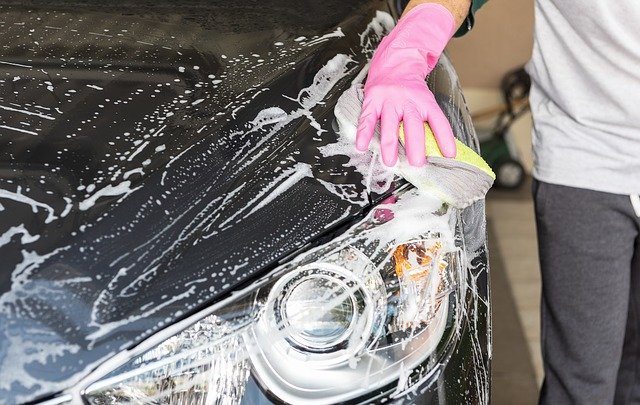 hand washing car