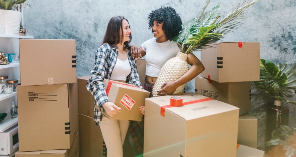 tips for moving with roommates